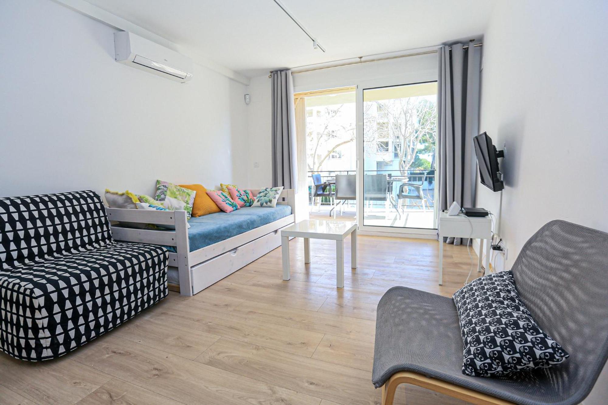 Torrealta Litoral Only Families Apartment Salou Exterior photo